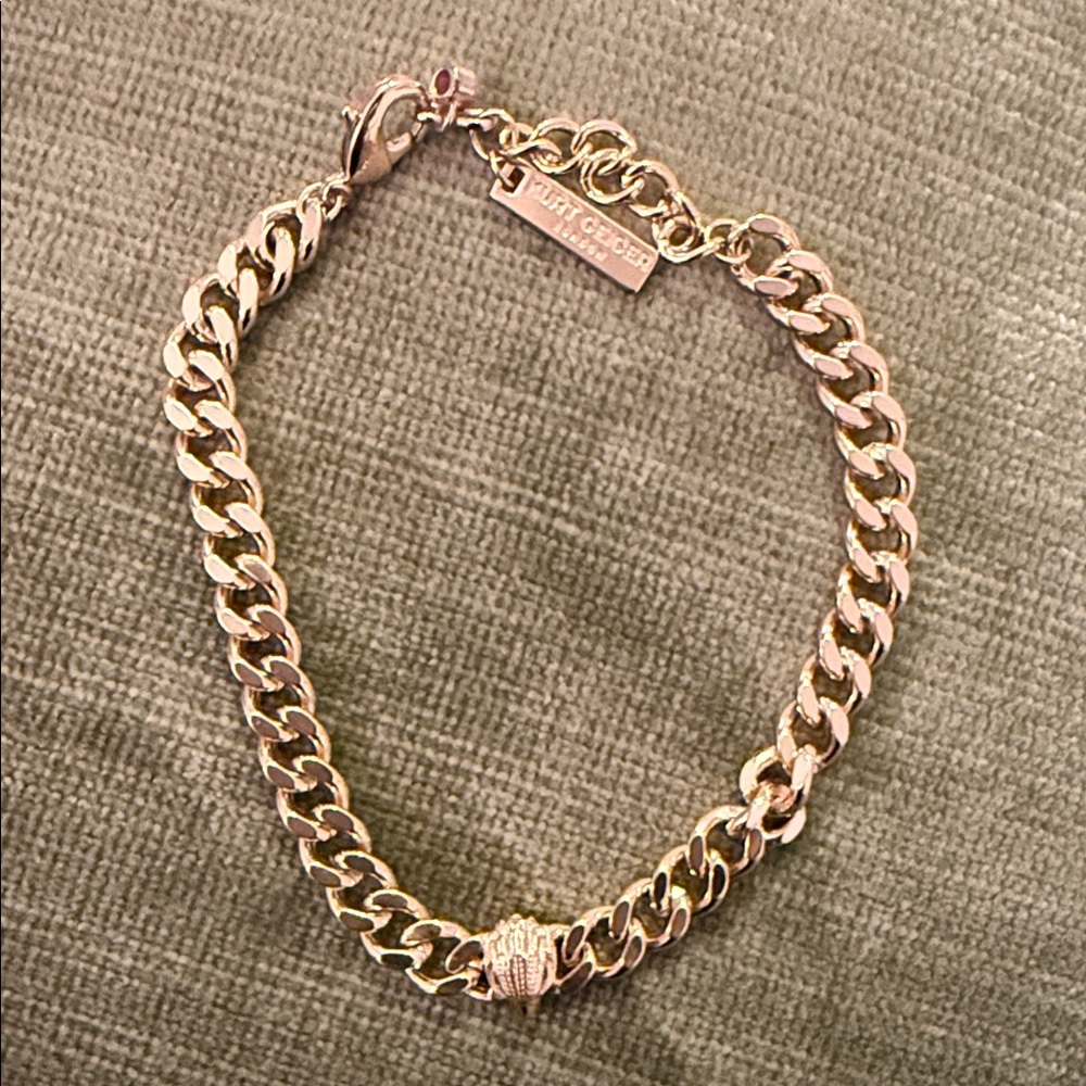Kurt geiger Gold Chain Link Bracelet with Decorative Clasp